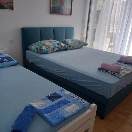 Apartment Mladen Хвар Экстерьер фото